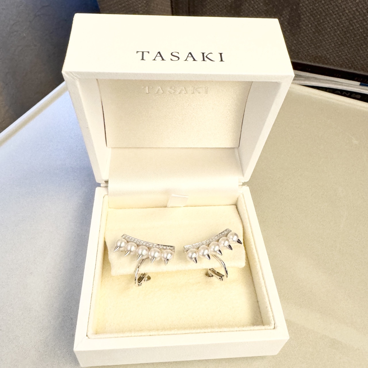 TASAKI デインジャー プラス ダイヤモンド パヴェ イヤリング