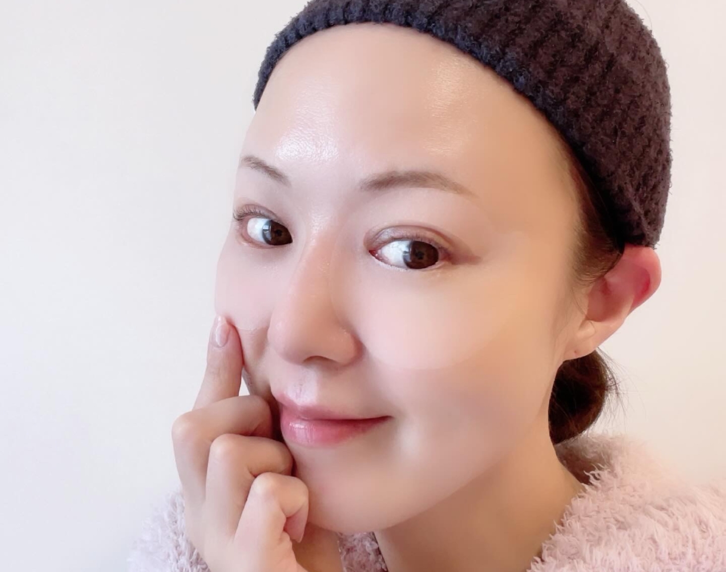 【美ST付録】“ながら美容”パンダ型アイマスクで目元のハリが戻る！