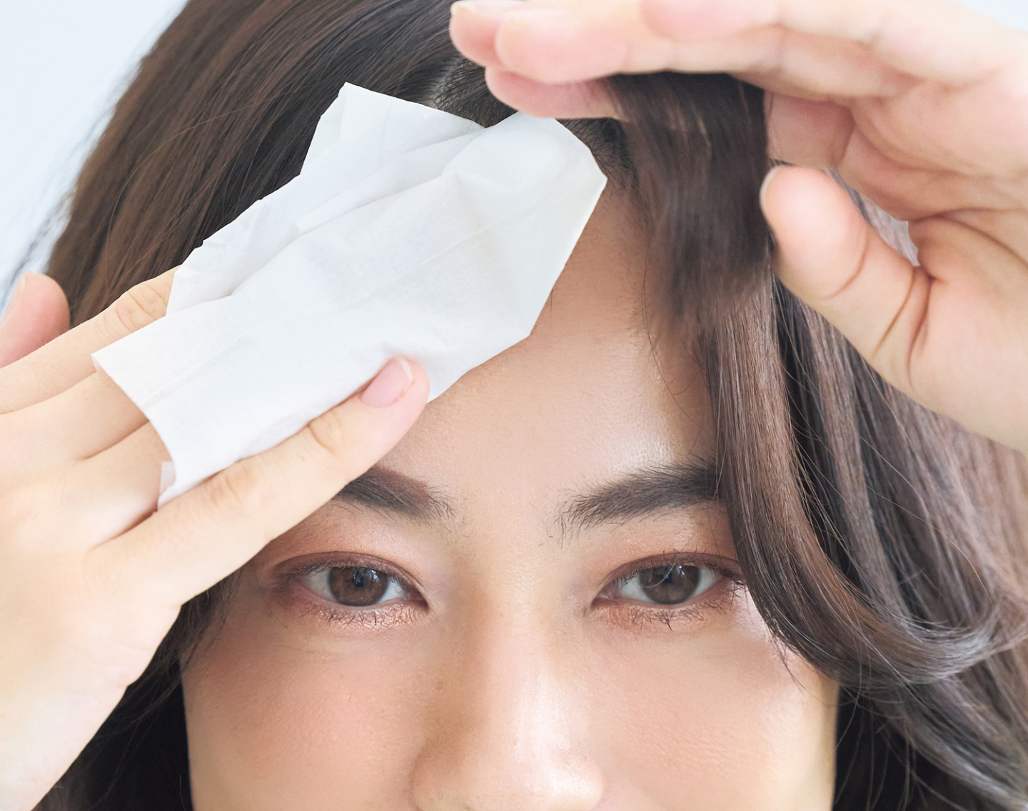 【大切なイベントで前髪のうねりを発見！】秒で直せるテクを伝授