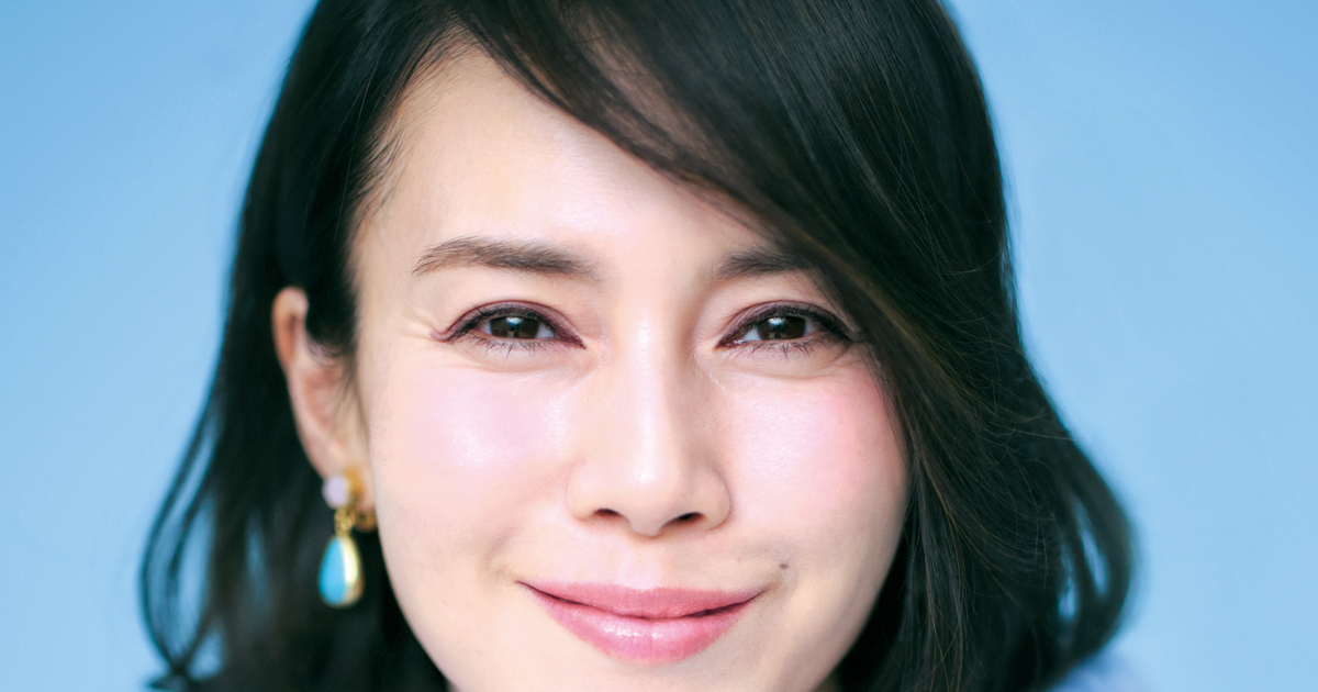 中谷美紀さん（48歳）肌が透き通るほど美しい！驚きの美カット集 | 美
