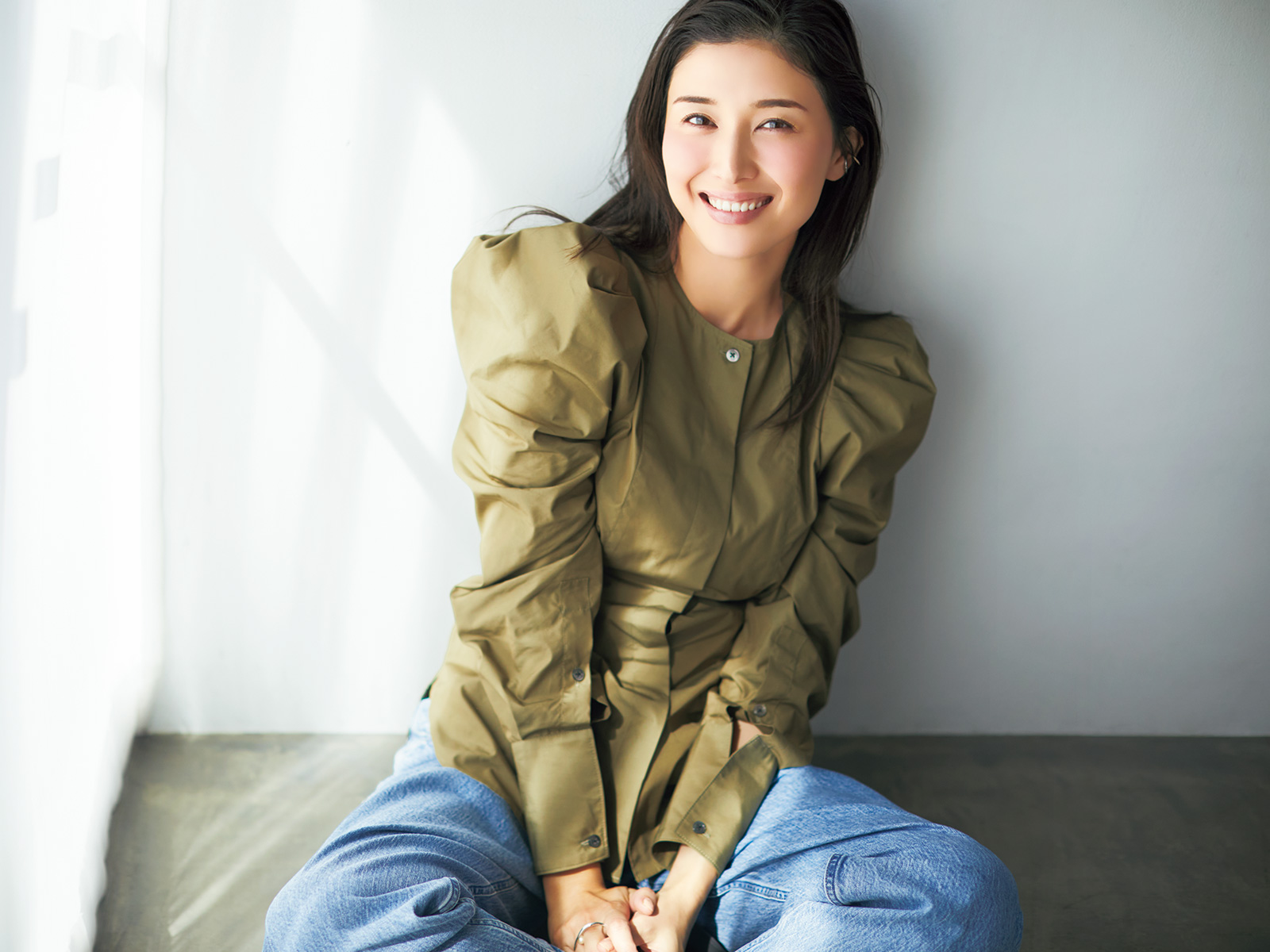 川本美痩 橋本マナミさん】40歳になる2024年は「無理な若作りはしない」 | 美ST