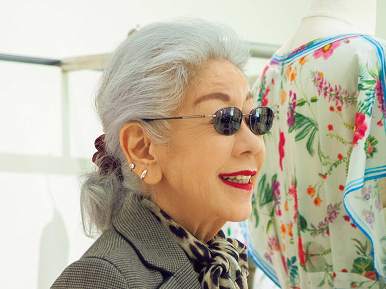 スマホが命！デザイナー人生61年・鳥居ユキさん（81歳）現役感の秘訣