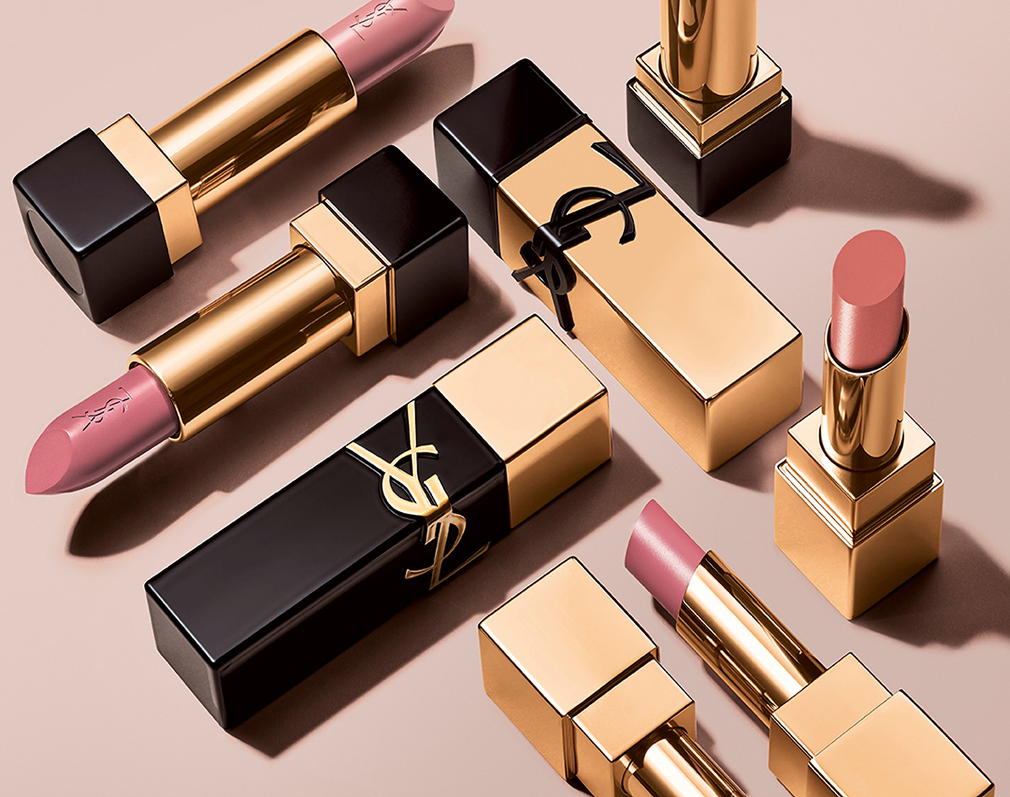 YSLイヴ・サンローラン ニューイヤーコフレ 4点 未使用抜き取りなし ニュー イヤー ベストセラー メイクアップ コフレ」|イヴ・サン