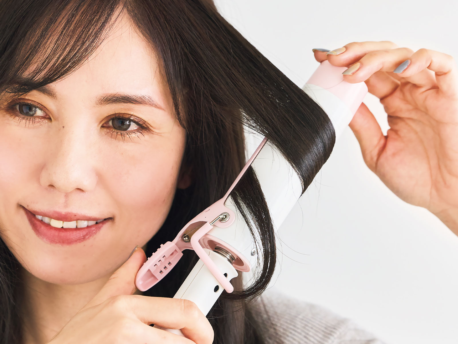 不器用な人でも簡単に巻ける！「コテの使い方」超基本の3パターン
