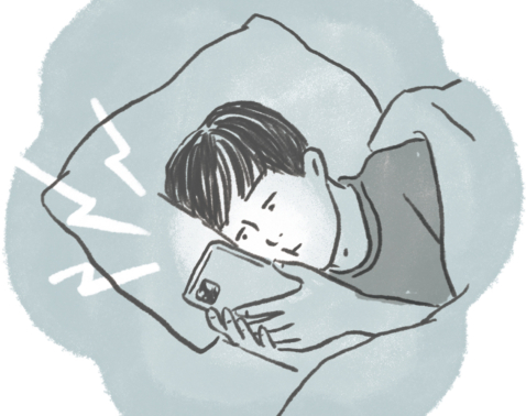 「布団でスマホ」子供の睡眠不足が加速…【日本人は世界一寝ていない!?】