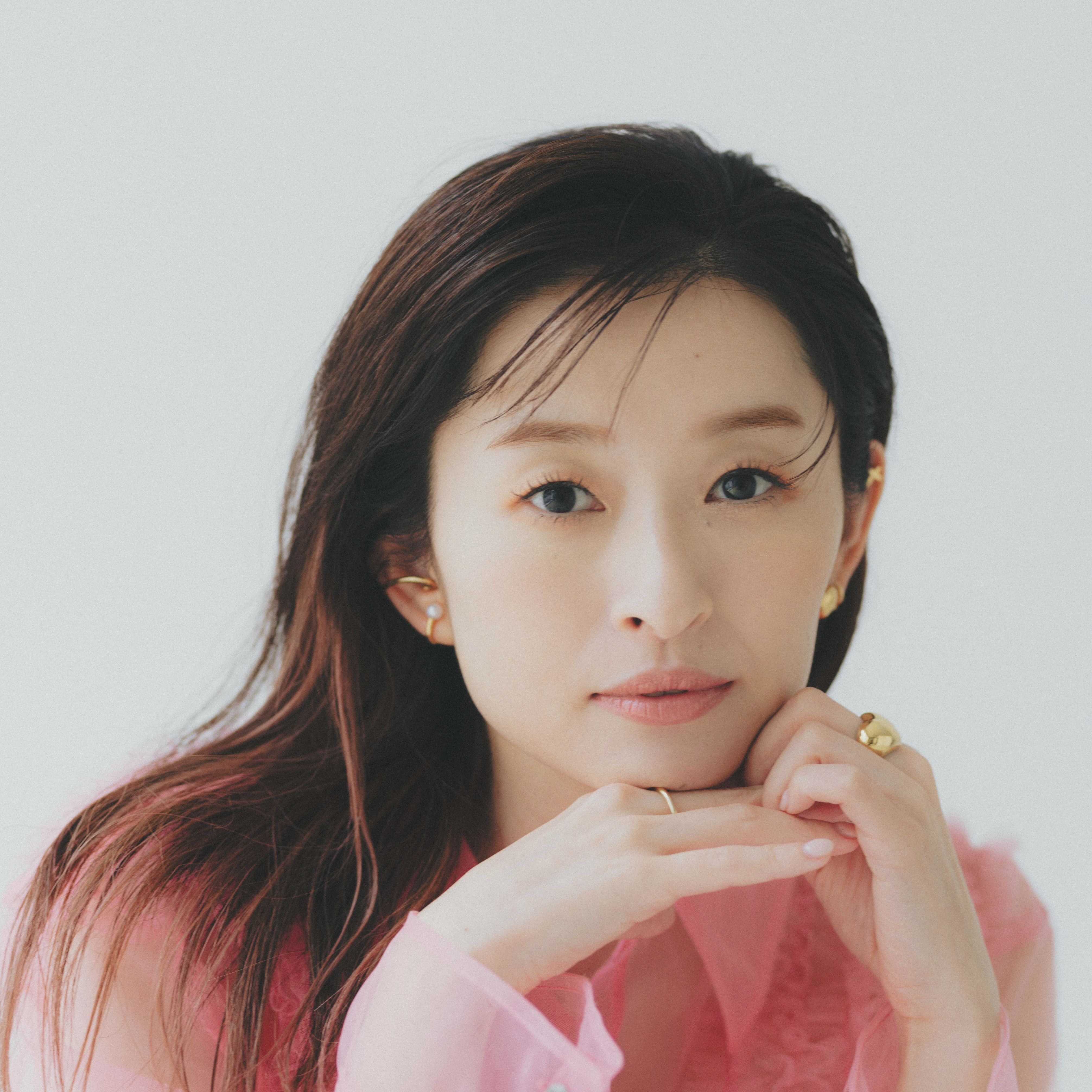 hiro 島袋寛子 SPEED 金色ストラップとリストバンドセット 島袋寛子さん（40歳）が今だから話せる秘話…「あのときは、ひと息つき