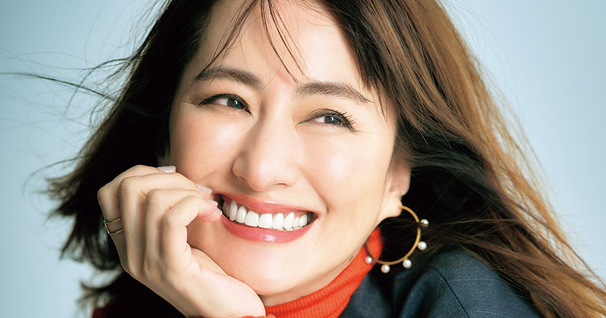 人気モデル・前田ゆかさん（53歳）に聞いた「目元ケアで譲れないこと」3選 | 美ST ONLINE