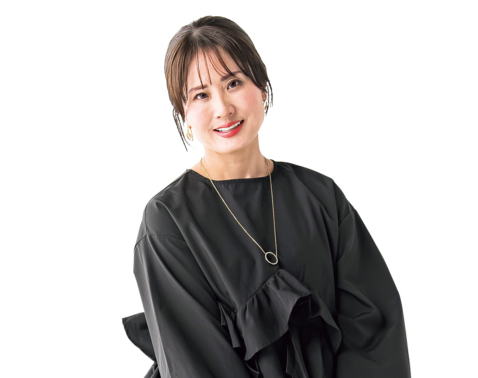 43歳で3兄弟のママ美女に聞いて納得！「美容のこだわり」【麻奈美さん】