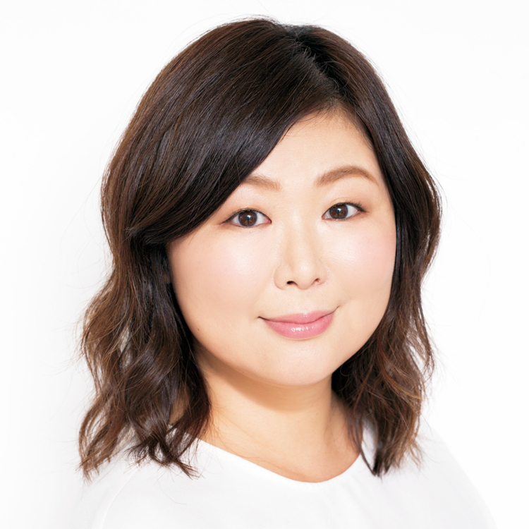 佐藤理保子（美STライター）