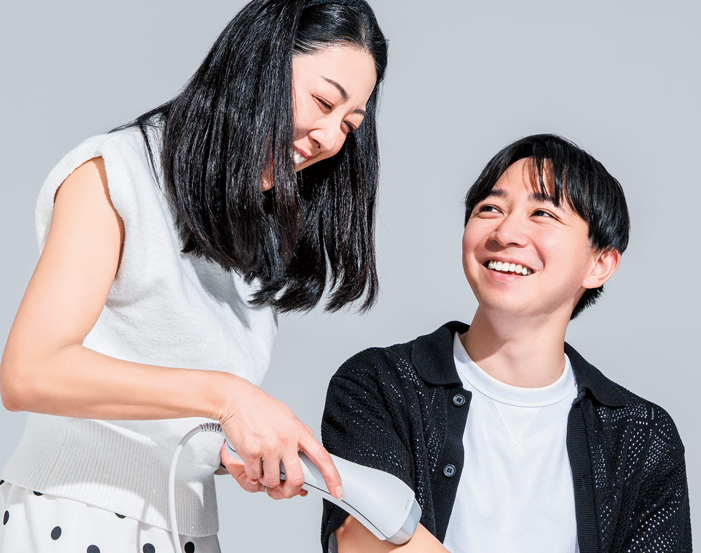 家庭用脱毛器で【51歳母と21歳息子】が”親子脱毛”してみた結果は…！