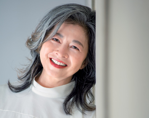 【石田えりさん・64歳】50歳をすぎてサーフィンデビュー！ハリのある毎日を送るための秘訣