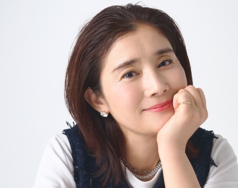 石田ひかりさん「姉、ゆり子と同じ人にスカウトされて…」意外なデビュー秘話を語る