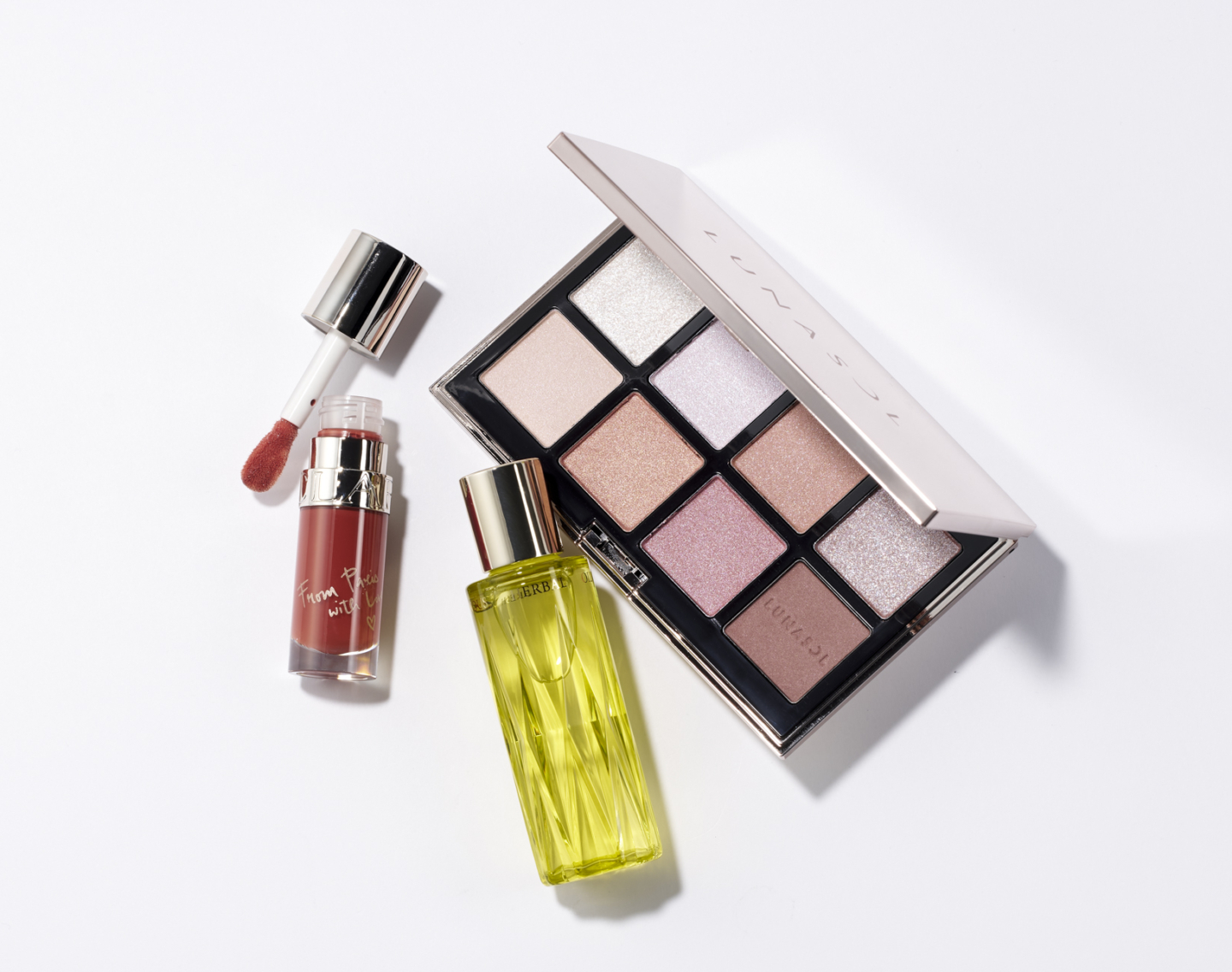 【11月新発売も】美stリュクス吉田梨沙さんが最新コスメをお試し！お気に入りポイントは？