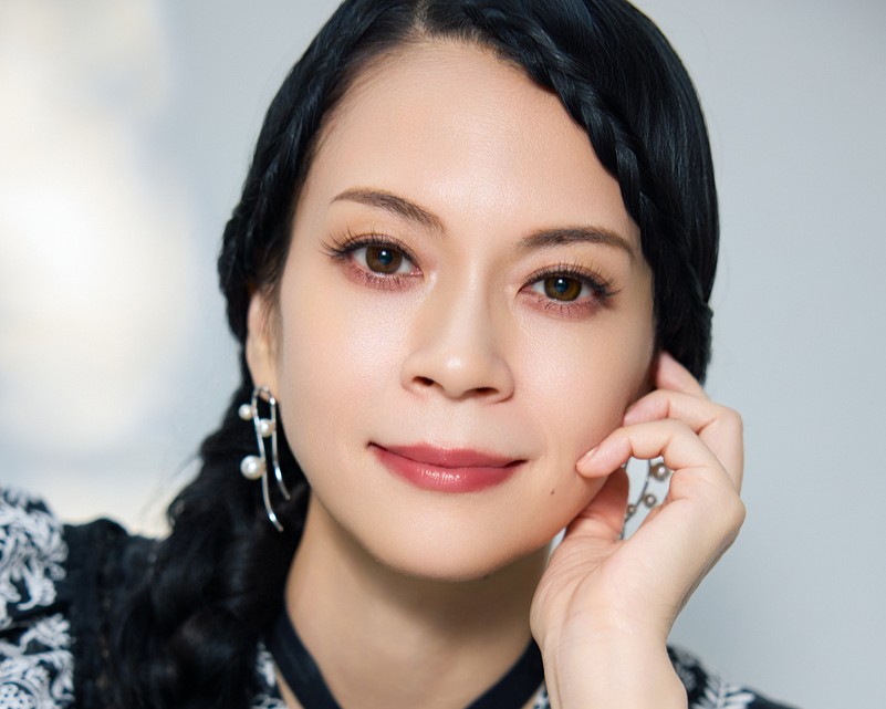 小柳ゆきさん、あの名曲の名フレーズは“実体験”!? 43歳の今、人間関係