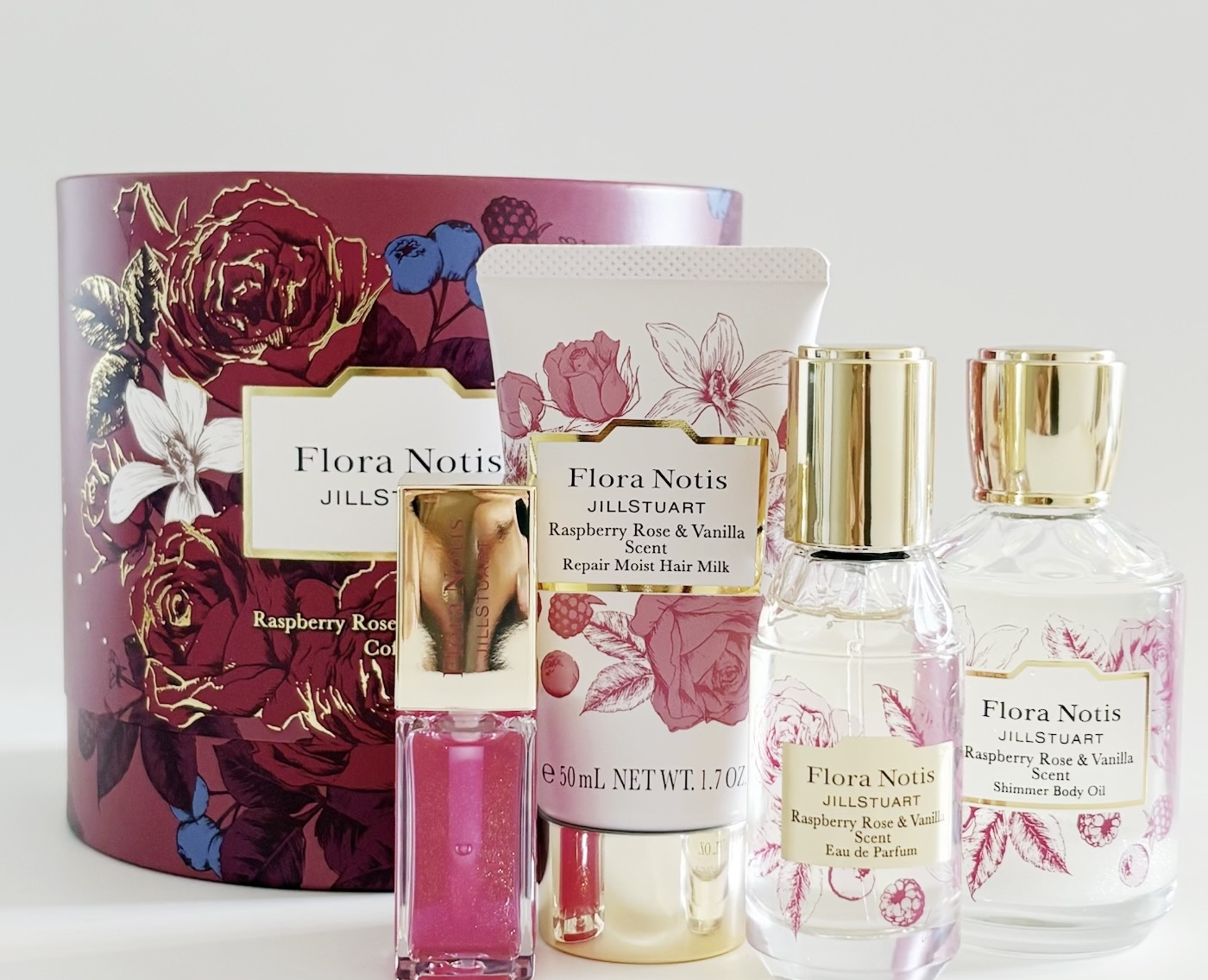 【2025クリスマスコフレ】フローラノーティスの今回だけの特別な香りは?