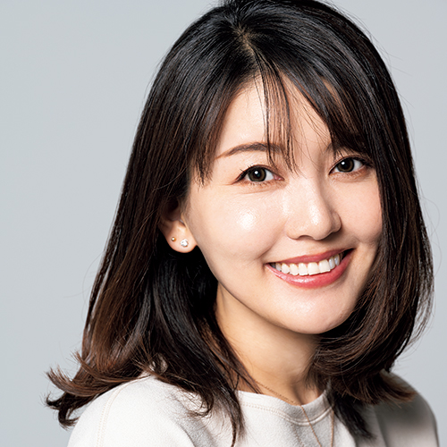 <small>主婦</small><br> 持田彩矢<small>さん（41歳）</small>
