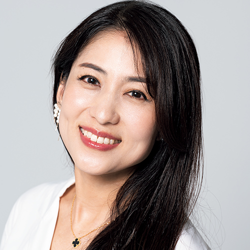 <small>チャイルド<br>マインダー</small><br>野坂智子<small>さん（47歳）</small>