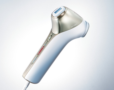 1日5〜15分で“自宅がクリニック級”に！くすみ・たるみに効く「光美顔器」を60日ガチ検証