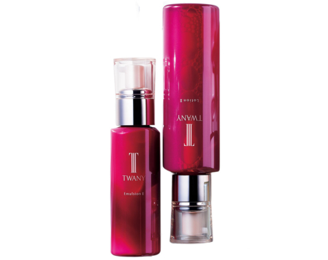 顔のハリ、いつ実感した？「TWANY」を読者が1週間お試しした結果！