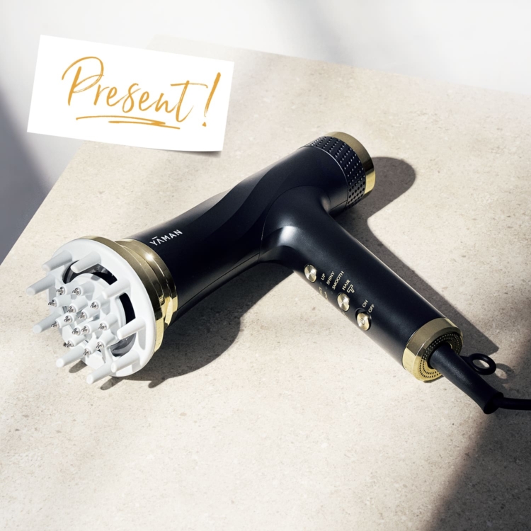 【12/16まで】新規会員登録をした方にYA-MAN TOKYO JAPANのヴェーダリフトドライヤーをプレゼント！