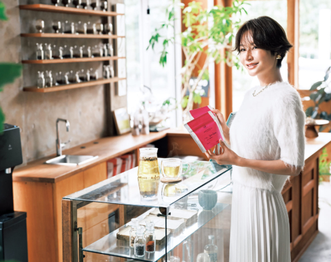 【内から外から温活】herbaiceのハーブティー＆+FT SUPREME. LA.LA.のニットアップが美STで買える！