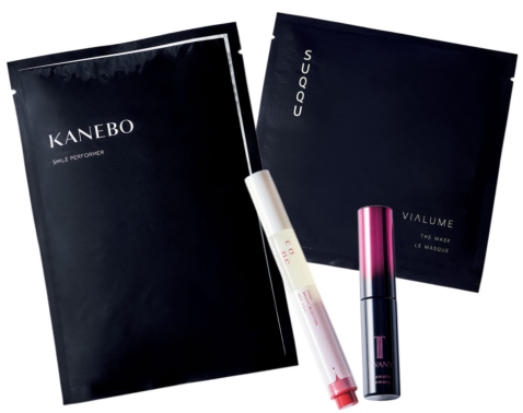 貼るだけ、塗るだけで顔がピンと上を向く！ハリアップアイテム4選