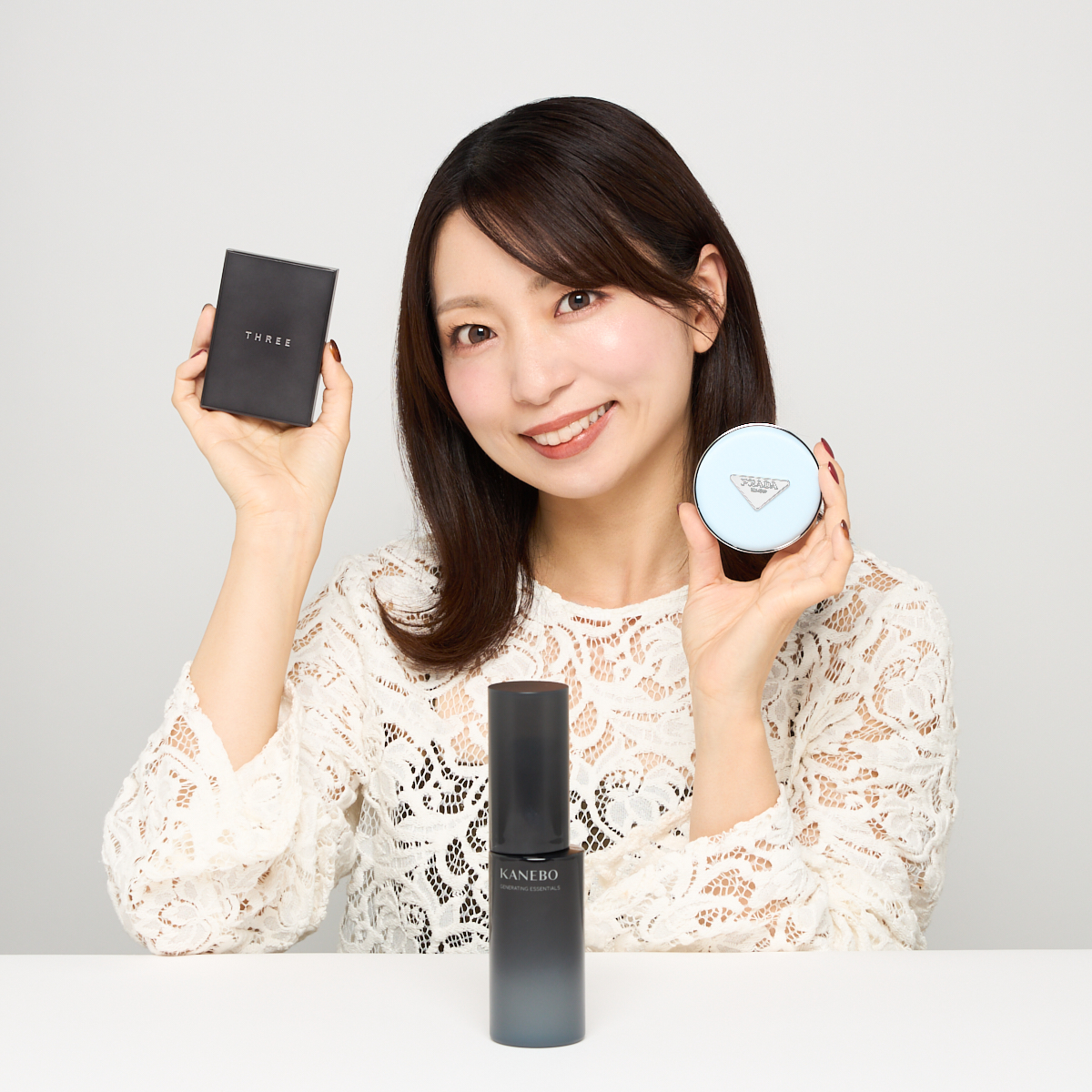 1月発売のコスメをお試し！くすみ悩みに効く毛穴レス＆透明感アップ