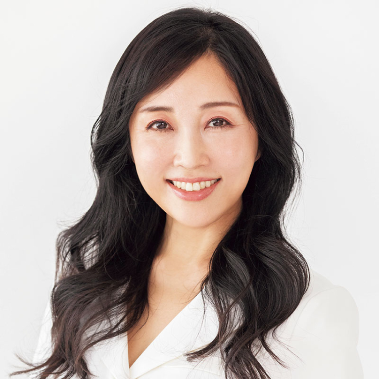 銀座ケイスキンクリニック院長・ 美容皮膚科医 慶田朋子先生