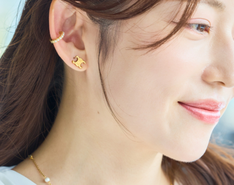 【美STリュクスの女子会小物】甘めワンピに辛口を効かせる、お手本バッグ＆アクセ