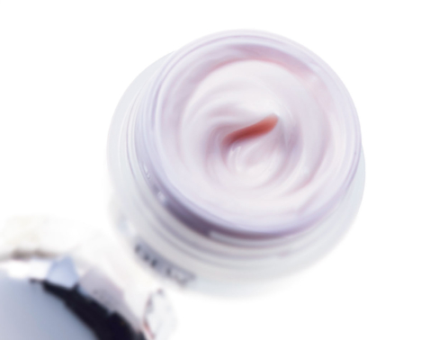 【DEW】あごのたるみが気にならなくなる！読者が5週間試しました