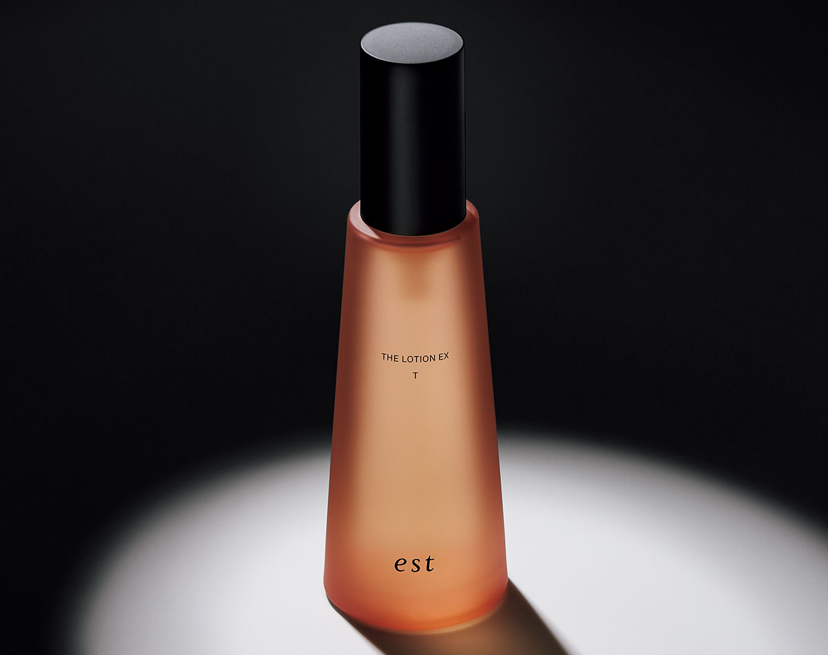 保湿力で選ぶなら「エスト」！部門別受賞アイテム【2025年下半期ベストコスメ】