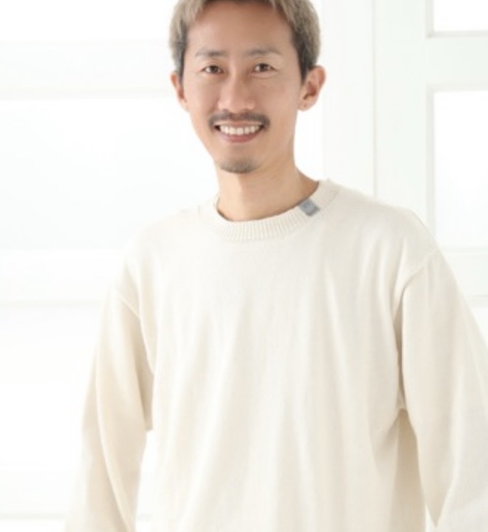 スタイリストNAVEさん