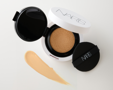 1分で美肌が作れる！美ST副編集長溺愛の透明感爆上がりクッションファンデ【美STエディターの自腹買いコスメ】