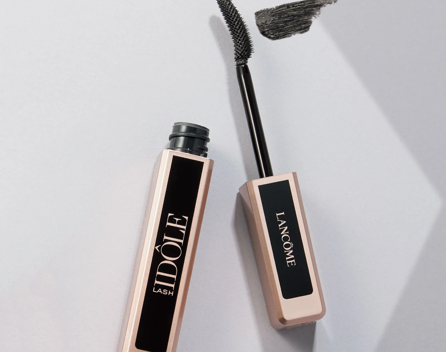 【2025年ベストコスメ総まとめ】美容賢者たちが絶賛！大人まつ毛にやさしい「マスカラ賞」6選