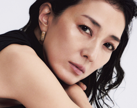こんな50代になりたい！板谷由夏さん「凛とした美」を纏う特別画像集