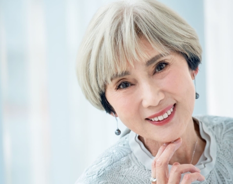 ステージ3を乗り越えて。68歳の秋野暢子さんが「笑顔」であり続ける理由