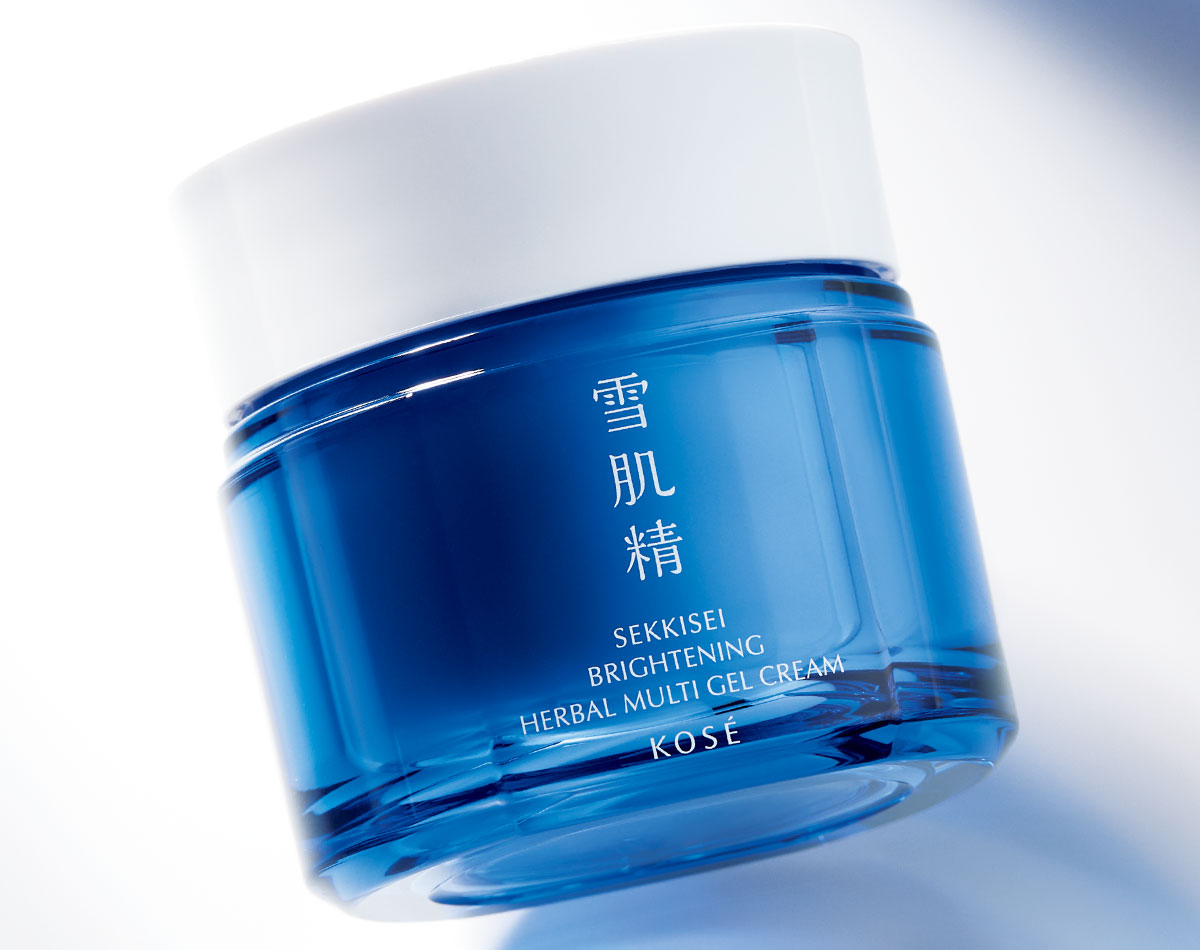【ベストコスメ】美白・透明感といえばこれ！「雪肌精」の部門別受賞アイテムをご紹介