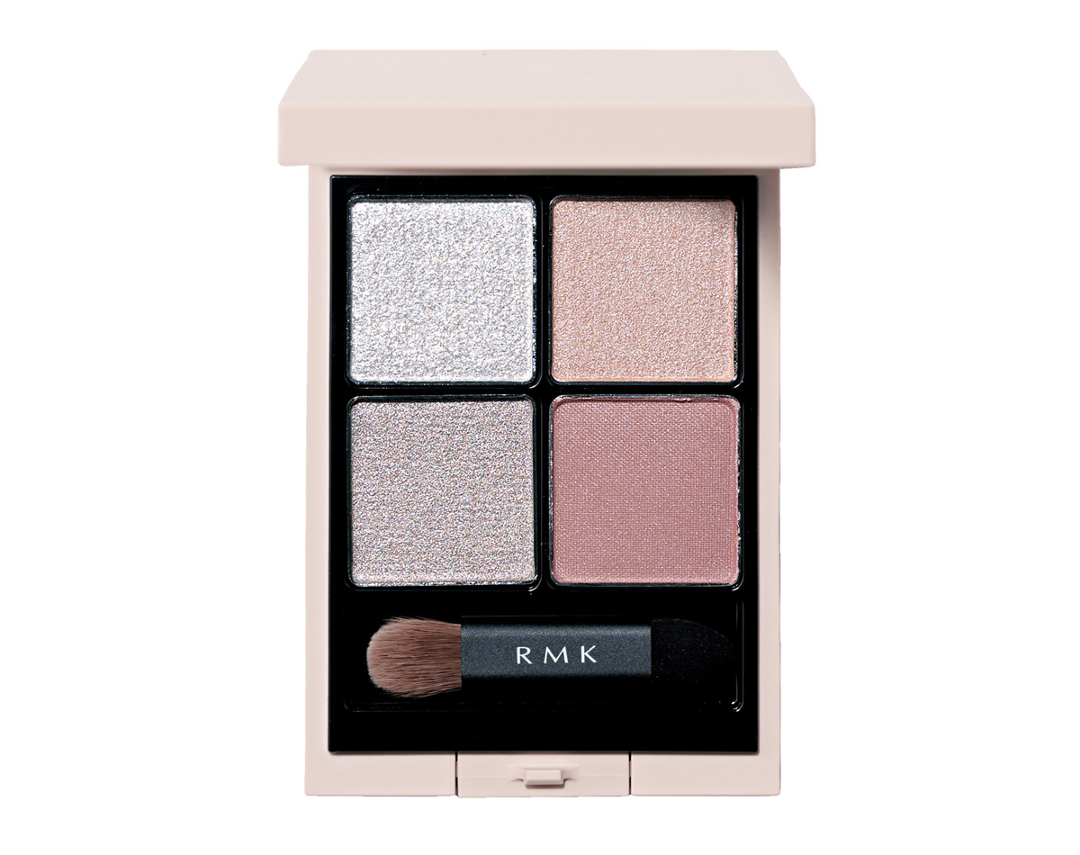 未使用 RMK アールエムケー トラベル メイクアップ パレット RMKの春限定パレット！柔らかなマット感で大人の目元に透明感と陰影を