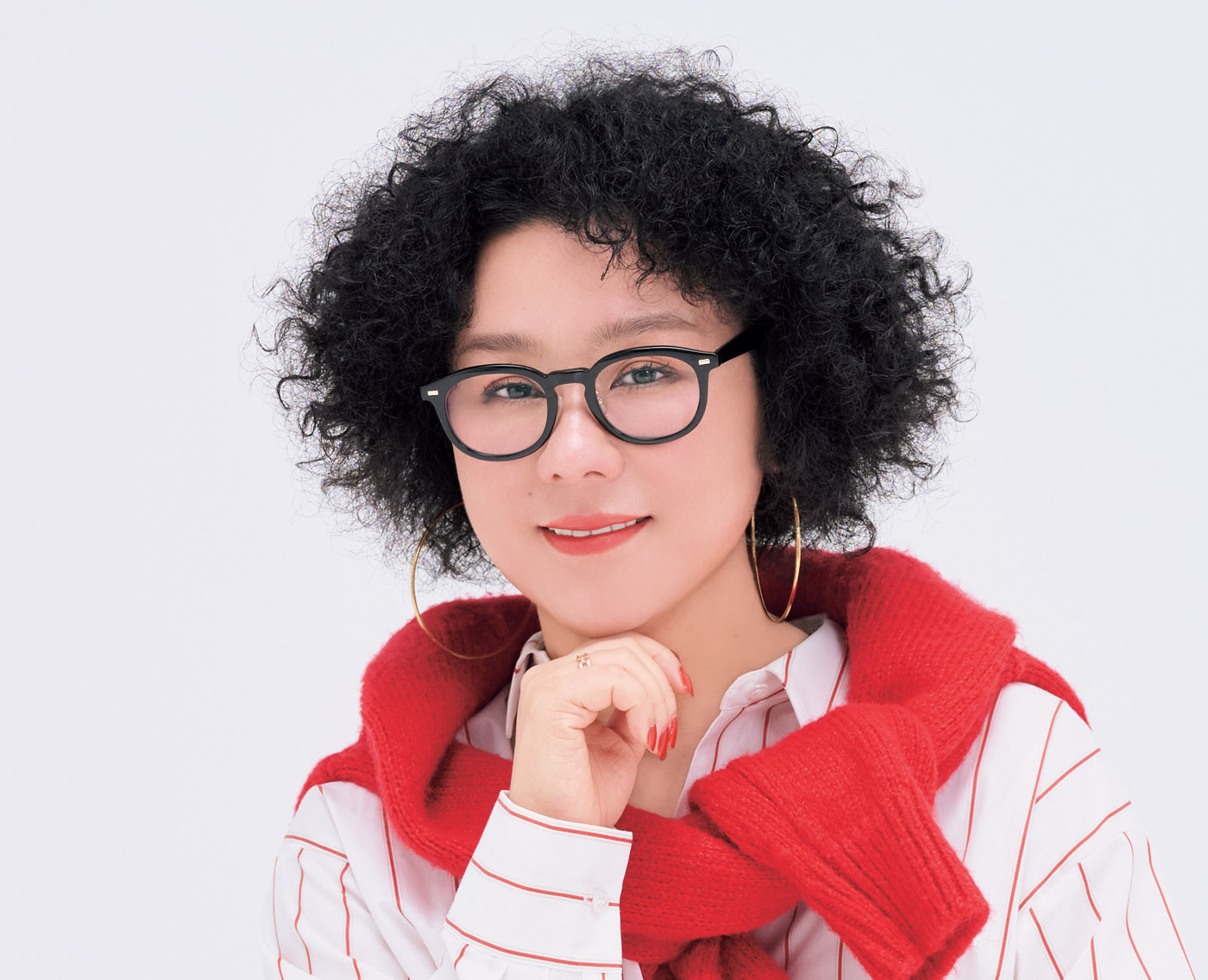 「女友達は、唯一の”元本割れしない資産”です」ジェーン・スーさんの女子会論