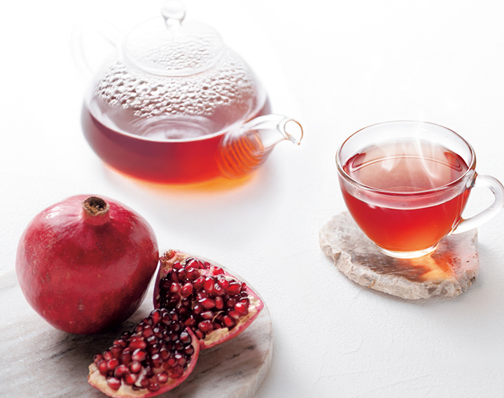 40代からの更年期世代の美髪ケアに!「ザクロ酵素」の力を