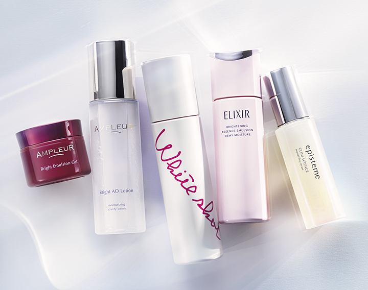 【2/16まで】透明感を底上げする最新ブライトニングコスメを14名様にプレゼント!