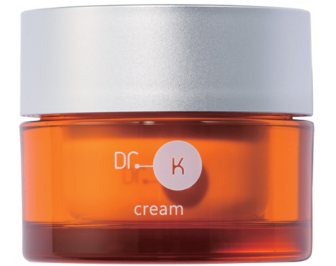 40代・50代の小顔は「厚み」が鍵！間延び顔を解消する神コスメ3選