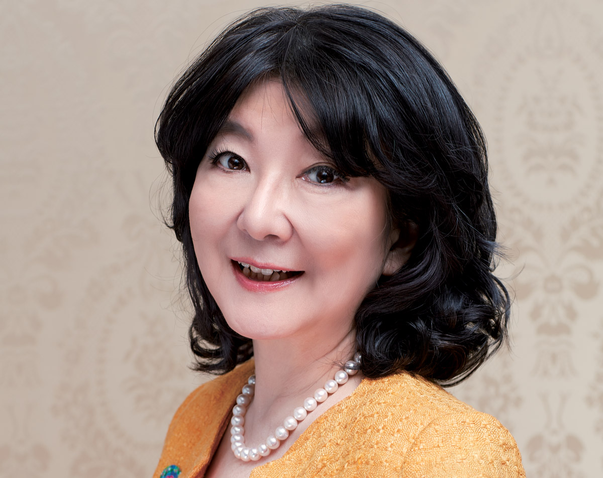 【片山さつきさん】高市総理と美容トークも！メイクやヘアのこだわりは