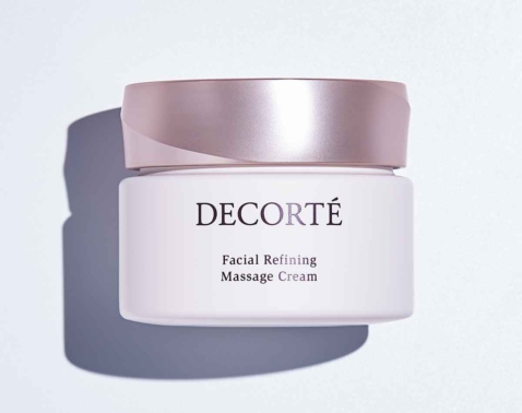 現場の神技！「耳下の滞り」を流して老化による顔の伸びを短縮