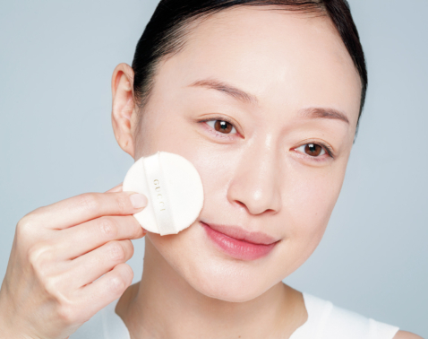 【老け見え卒業】40代の毛穴・テカリを解決！乾かないパウダー術