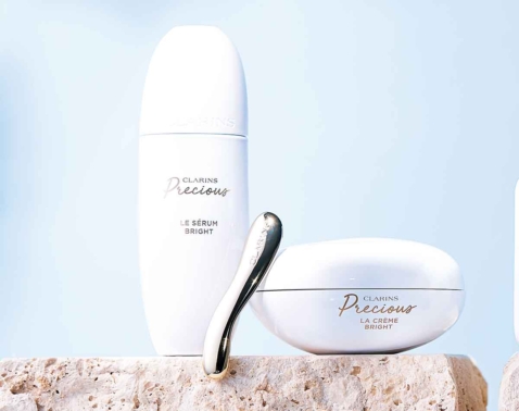 紫外線が強くなる前に！40代の圧倒的透明感は“ライン使い”が鍵