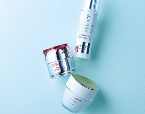 40代・50代は保湿成分が鍵！くすみ放置は老けを加速。多幸感あふれる保湿3選