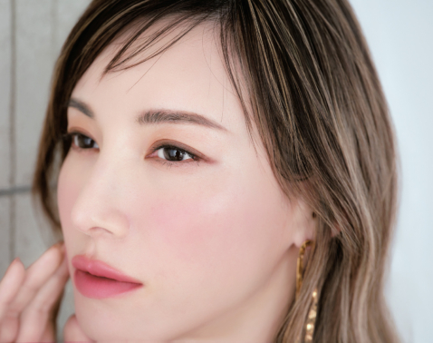 【加藤あいさん実践】欠品続出の資生堂アイテムやセザンヌで叶える1.5倍の血色顔