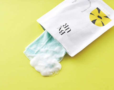 楽して乾燥毛穴に効かせたい！コットンより簡単な「ミルクマスク」