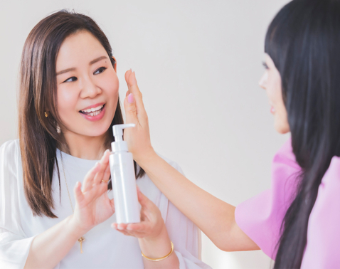 毛穴・くすみ・乾燥悩みにもアプローチ！ララビュウの「大人肌に！美容液みたいなミルククレンジング」